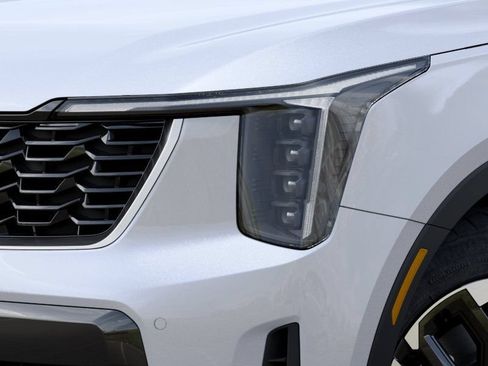 New 2026 Kia Sorento S w/ S Panoramic Sunroof Package FWD image 11