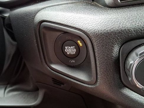 Certified 2026 Jeep Wrangler Sport AWD/4WD image 25