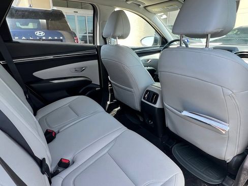 Certified 2024 Hyundai Tucson SEL w/ Convenience Package FWD image 6