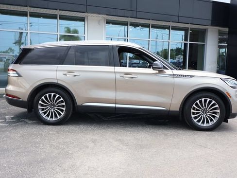 Certified 2020 Lincoln Aviator Reserve w/ Equipment Group 201A RWD image 9