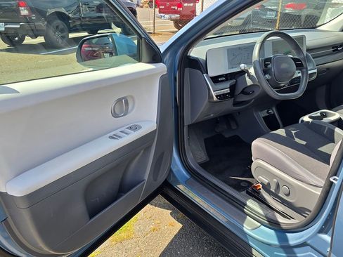 Used 2024 Hyundai Ioniq 5 SEL RWD image 17