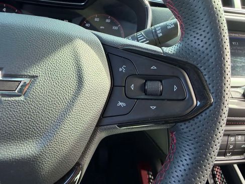 Used 2023 Chevrolet TrailBlazer RS image 24