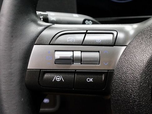 Used 2024 Hyundai Kona SEL AWD/4WD image 25