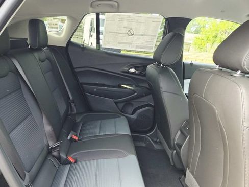 New 2026 Chevrolet Trax LT w/ Driver Confidence Package FWD image 13