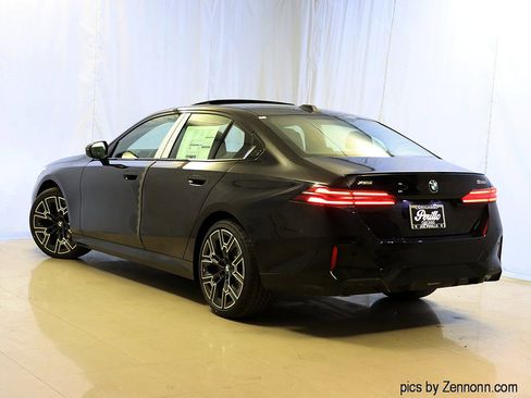 New 2026 BMW 530i xDrive w/ M Sport Package image 9