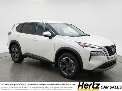 Used 2025 Nissan Rogue SV