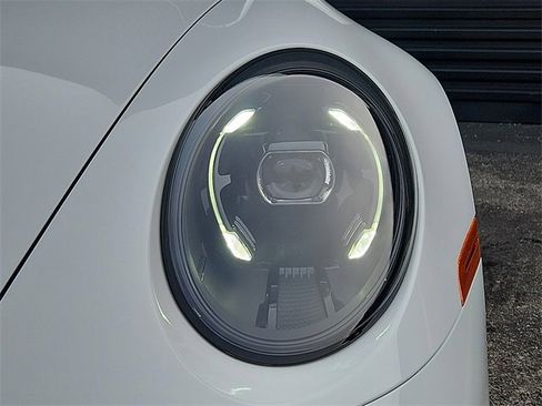 New 2026 Porsche 911 Carrera image 10