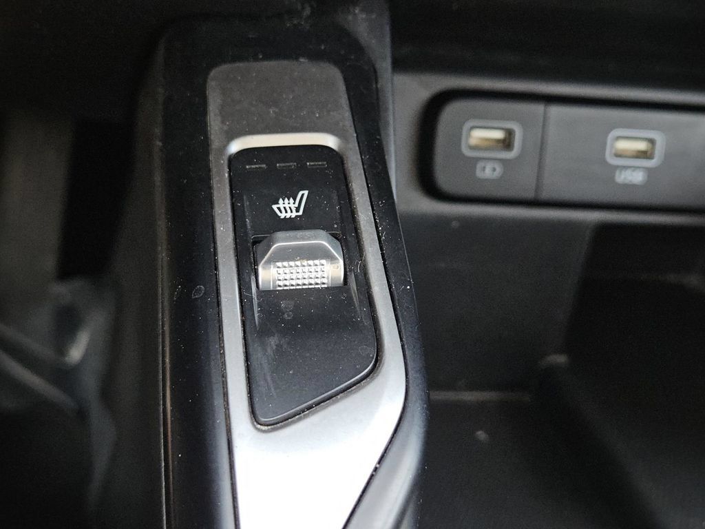 Used 2021 Kia Sorento S AWD/4WD image 29
