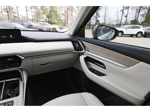 Certified 2025 MAZDA CX-90 Plug-In Hybrid w/ Premium Plus image 8