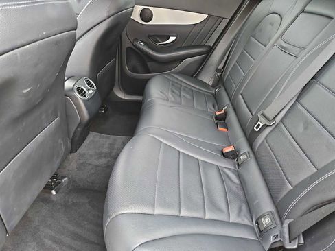 Used 2019 Mercedes-Benz GLC 350e GLC 350e image 20