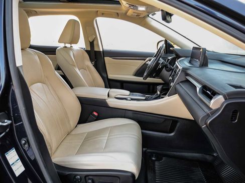 Used 2022 Lexus RX 450h AWD w/ Luxury Package image 36