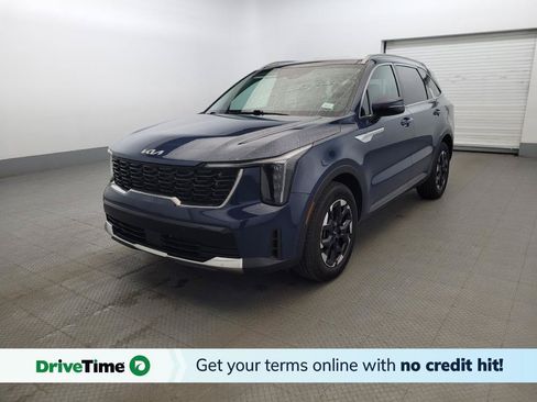 Used 2024 Kia Sorento S w/ Panoramic Sunroof Package FWD image 1