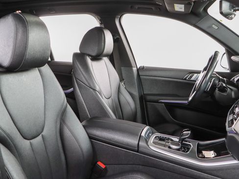 Used 2022 BMW X5 sDrive40i RWD image 27