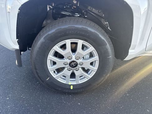 New 2026 Toyota Tacoma SR5 image 10