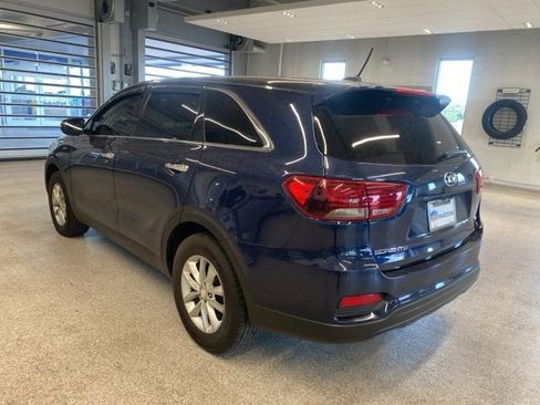 Used 2019 Kia Sorento FWD image 8