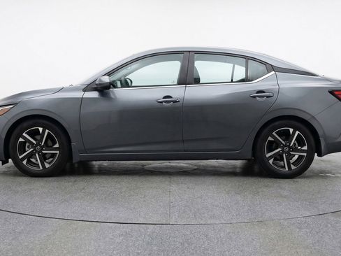 Used 2025 Nissan Sentra SV image 4