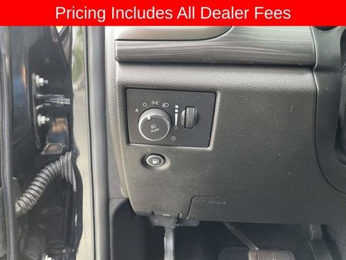 Used 2021 Jeep Grand Cherokee Laredo X AWD/4WD image 22