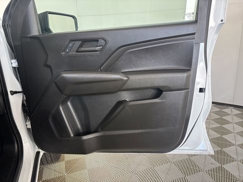 Used 2024 Chevrolet Colorado W/T RWD image 23