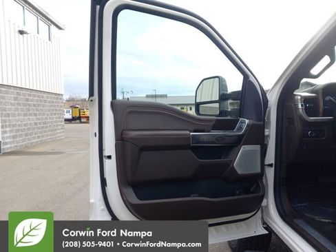 New 2026 Ford F250 King Ranch w/ FX4 Off-Road Package image 10