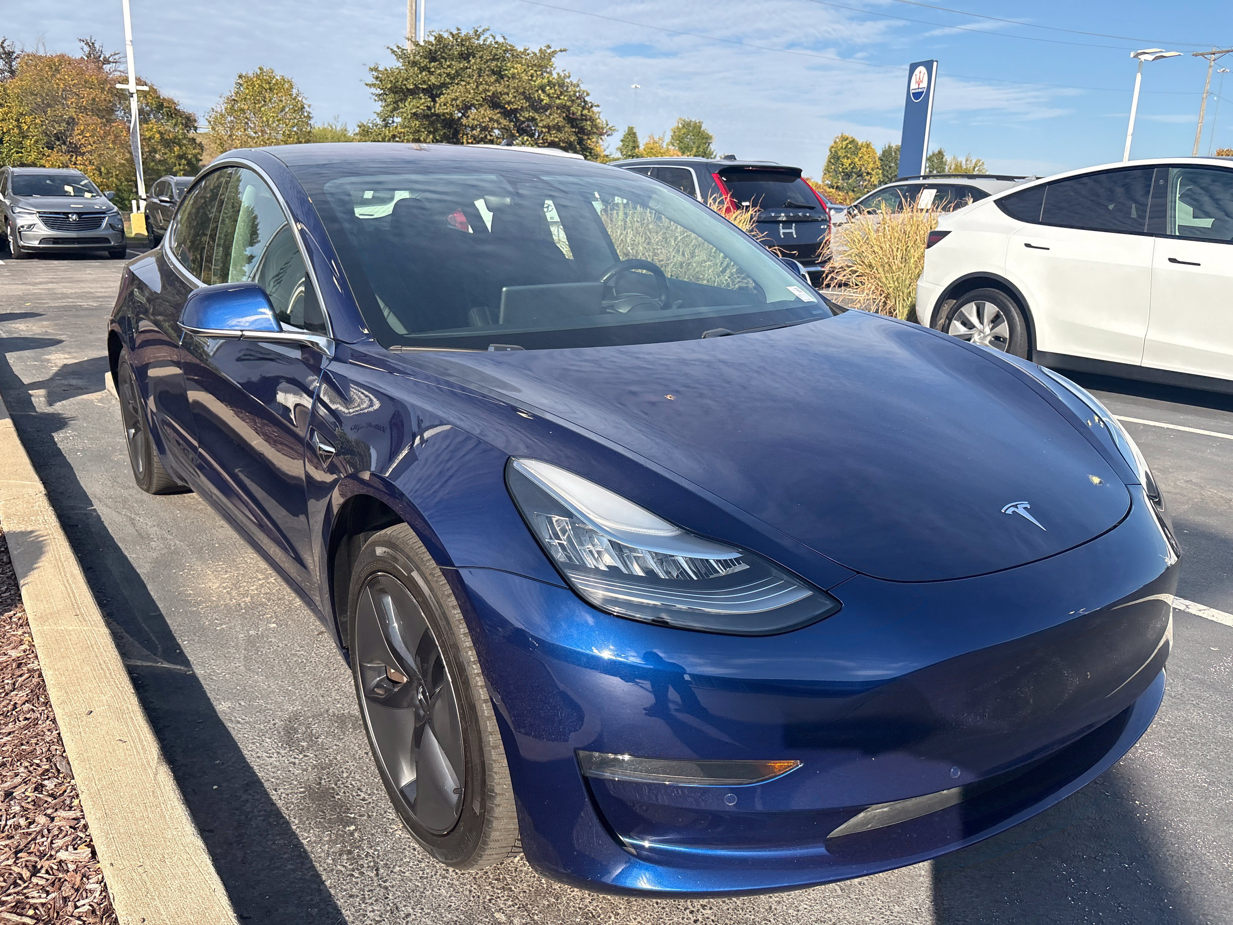 Used 2018 Tesla Model 3 Mid Range RWD image 10
