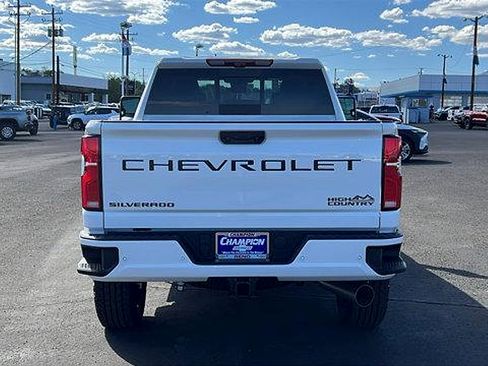 New 2025 Chevrolet Silverado 2500 High Country w/ High Country Premium Package image 6