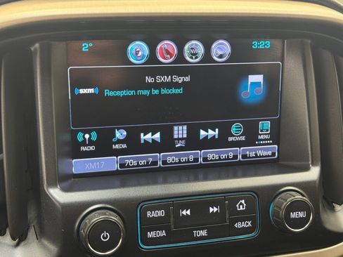 Used 2017 GMC Canyon Denali image 13