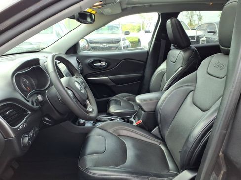 Used 2022 Jeep Cherokee Limited AWD/4WD image 24