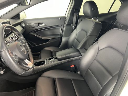 Certified 2017 Mercedes-Benz GLA 250 4MATIC image 16