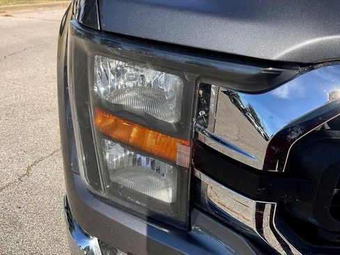 Used 2023 Ford F150 XLT image 7