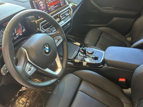 Used 2024 BMW X3 xDrive30i w/ Premium Package AWD/4WD image 4