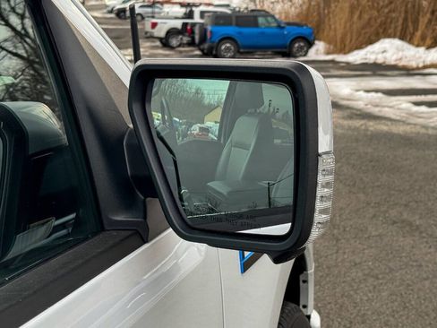 Used 2024 Ford F150 Lightning Lariat image 14