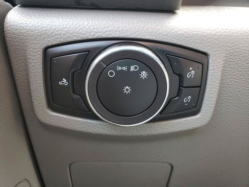 Used 2019 Ford F250 XL w/ XL Value Package AWD/4WD image 22