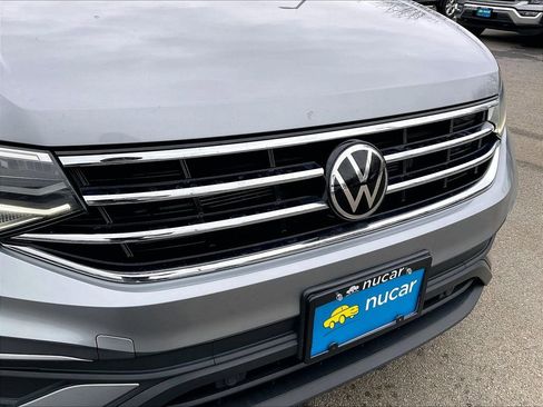 Used 2023 Volkswagen Tiguan SE image 29