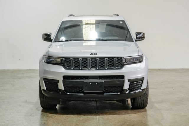 Used 2021 Jeep Grand Cherokee L Laredo RWD image 7