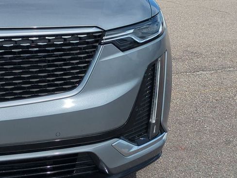 Used 2023 Cadillac XT6 Premium Luxury w/ Technology Package AWD/4WD image 10