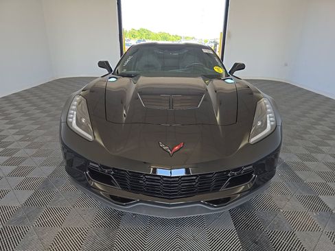 Used 2019 Chevrolet Corvette Z06 RWD image 2