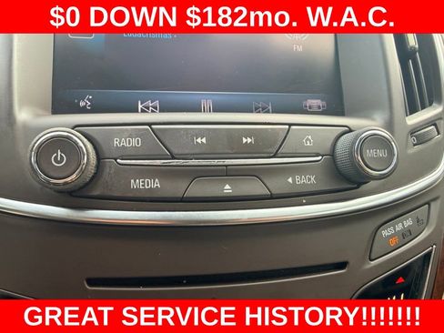 Used 2014 Buick Regal image 25