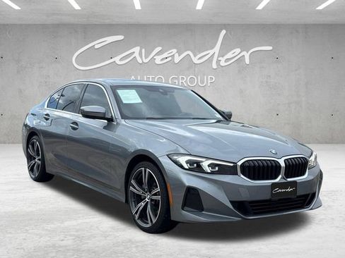 Used 2024 BMW 330i Sedan w/ Convenience Package RWD image 2