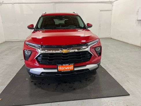 New 2026 Chevrolet TrailBlazer LT w/ Convenience Package image 2