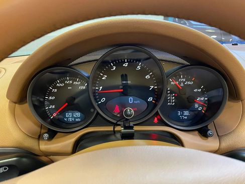 Used 2006 Porsche Boxster image 24