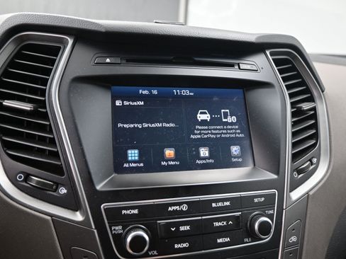 Used 2017 Hyundai Santa Fe Sport image 12