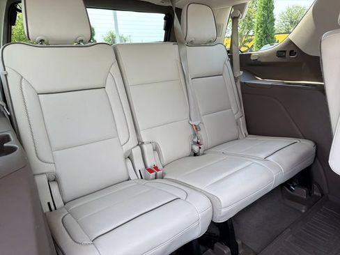 Used 2023 GMC Yukon Denali w/ Denali Reserve Package AWD/4WD image 28