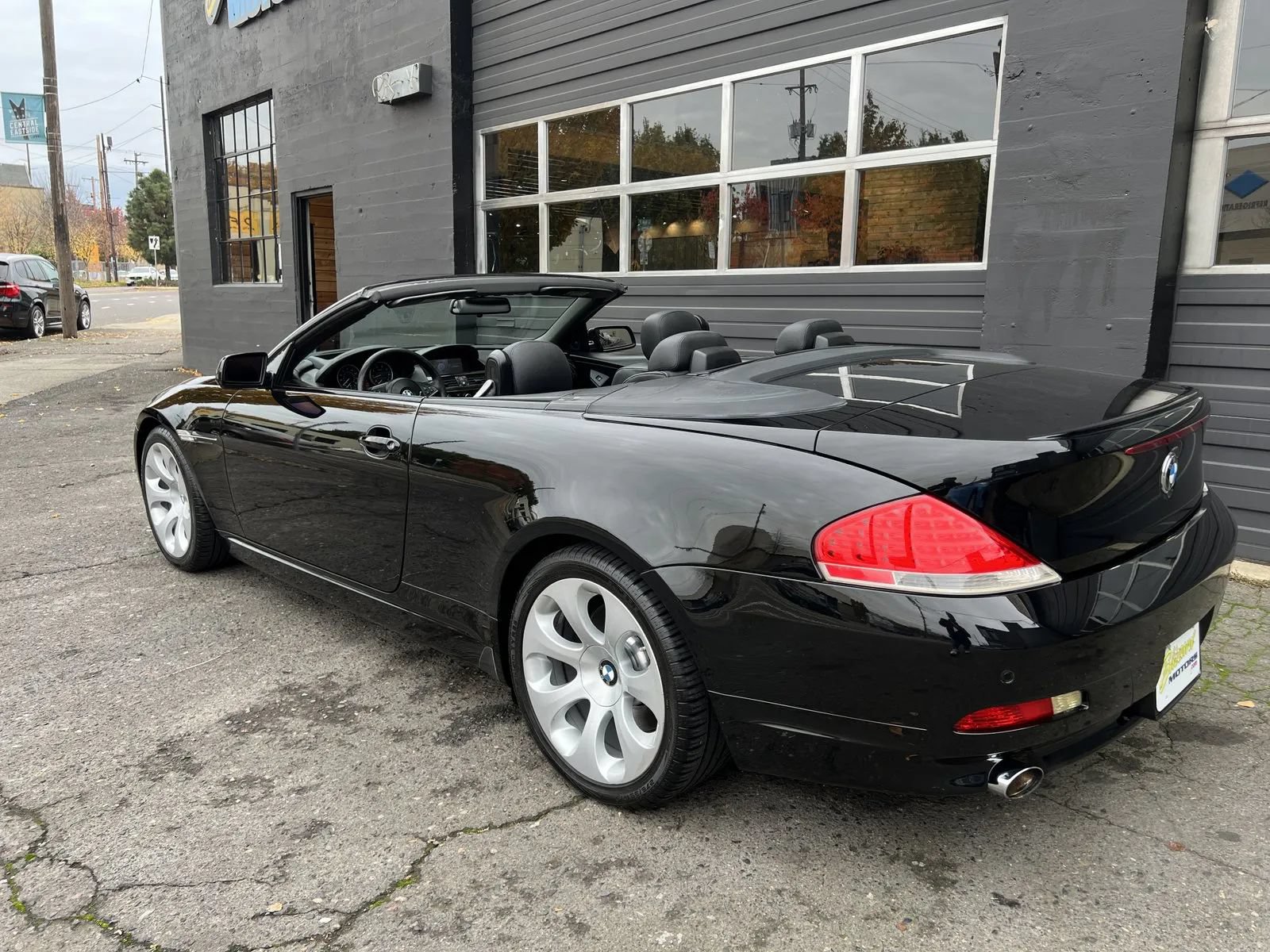 Used 2007 BMW 650i Convertible RWD image 13