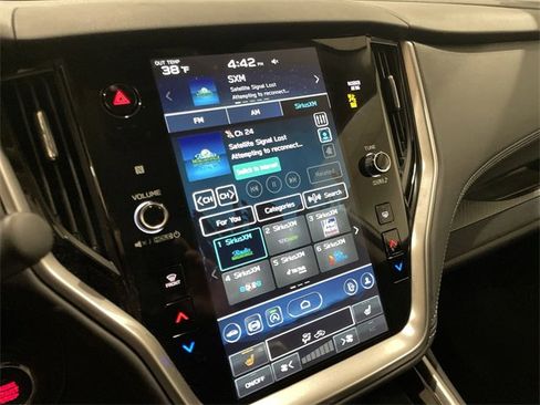 Certified 2025 Subaru Outback Premium w/ Popular Package #1A image 19