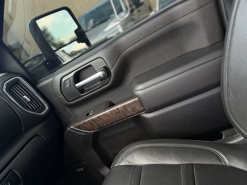 Used 2023 GMC Sierra 2500 Denali w/ Denali Ultimate Package AWD/4WD image 41