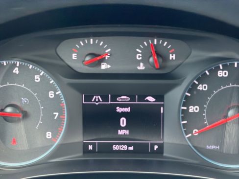 Certified 2022 Chevrolet Malibu LT image 29