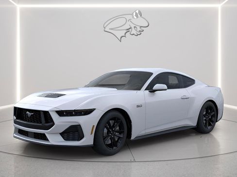New 2026 Ford Mustang GT image 2