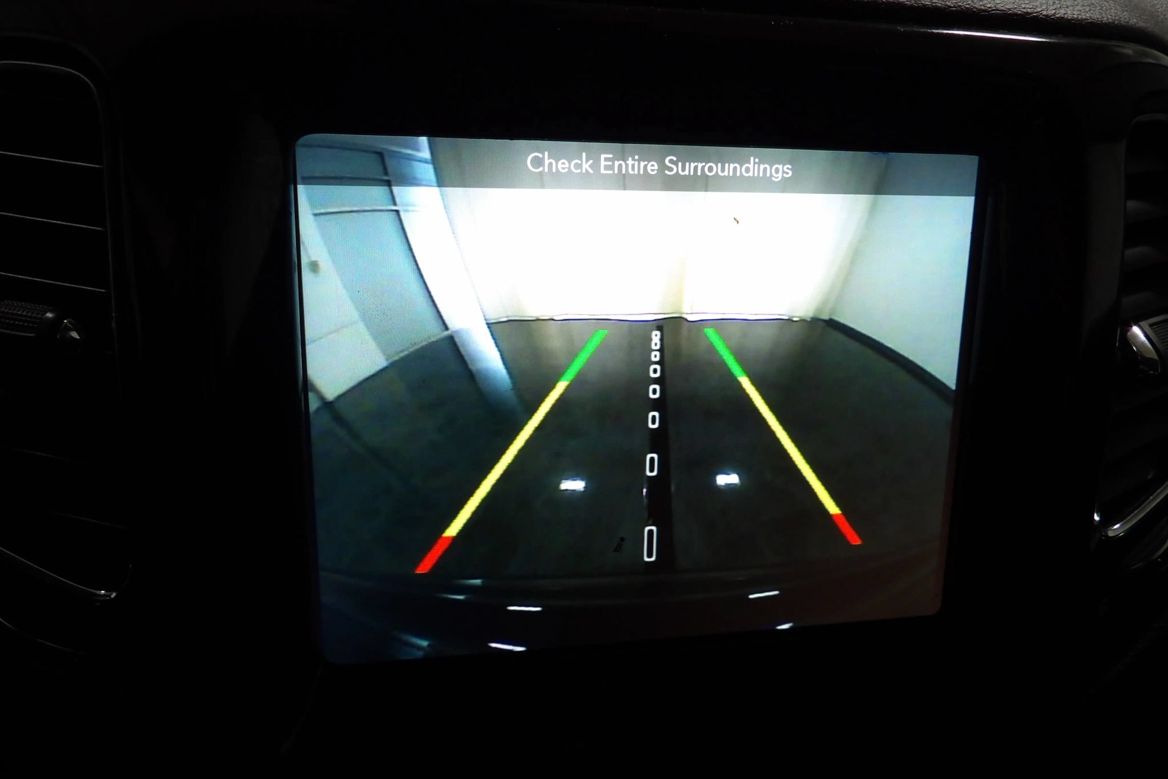 Used 2018 Jeep Compass Limited w/ Navigation Group FWD image 17