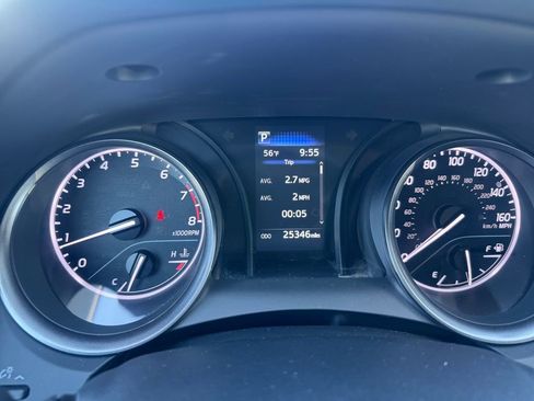 Used 2024 Toyota Camry SE image 20