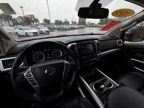 Certified 2019 Nissan Titan PRO-4X w/ Pro-4x Convenience Package image 20